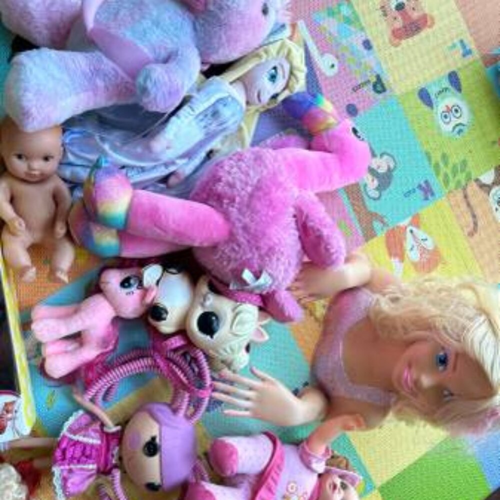 Dolls & Toys for girls